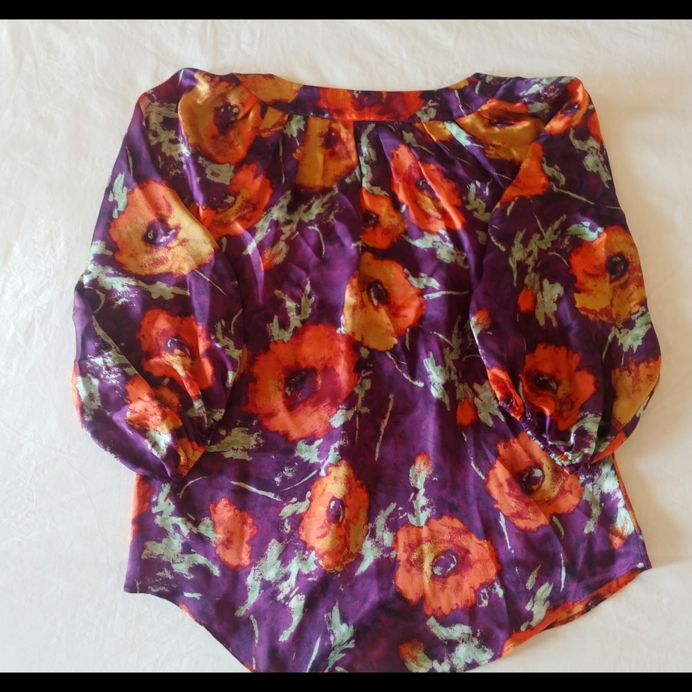 Black Halo Silk Top - Picture 4 of 5